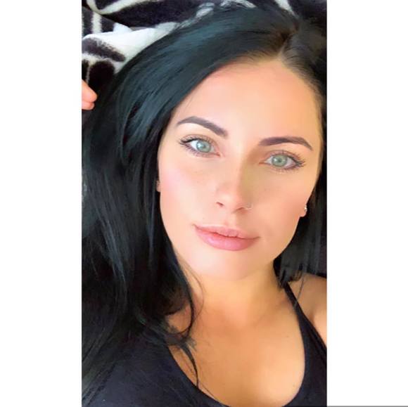 Meet your Posher, Dakota - Picture 1 of 1